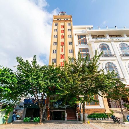 Oyo 375 Hoa Binh Hotel ダナン エクステリア 写真