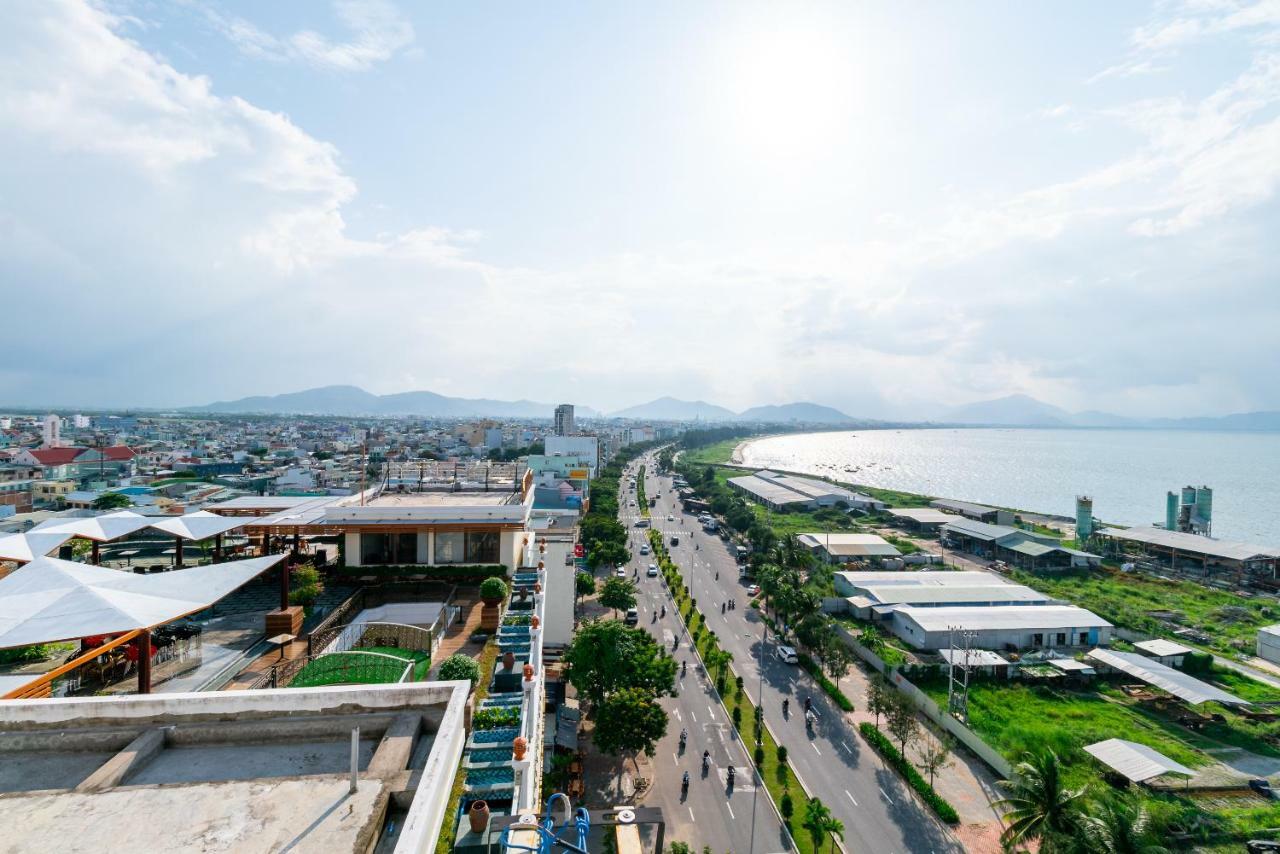 Oyo 375 Hoa Binh Hotel ダナン エクステリア 写真