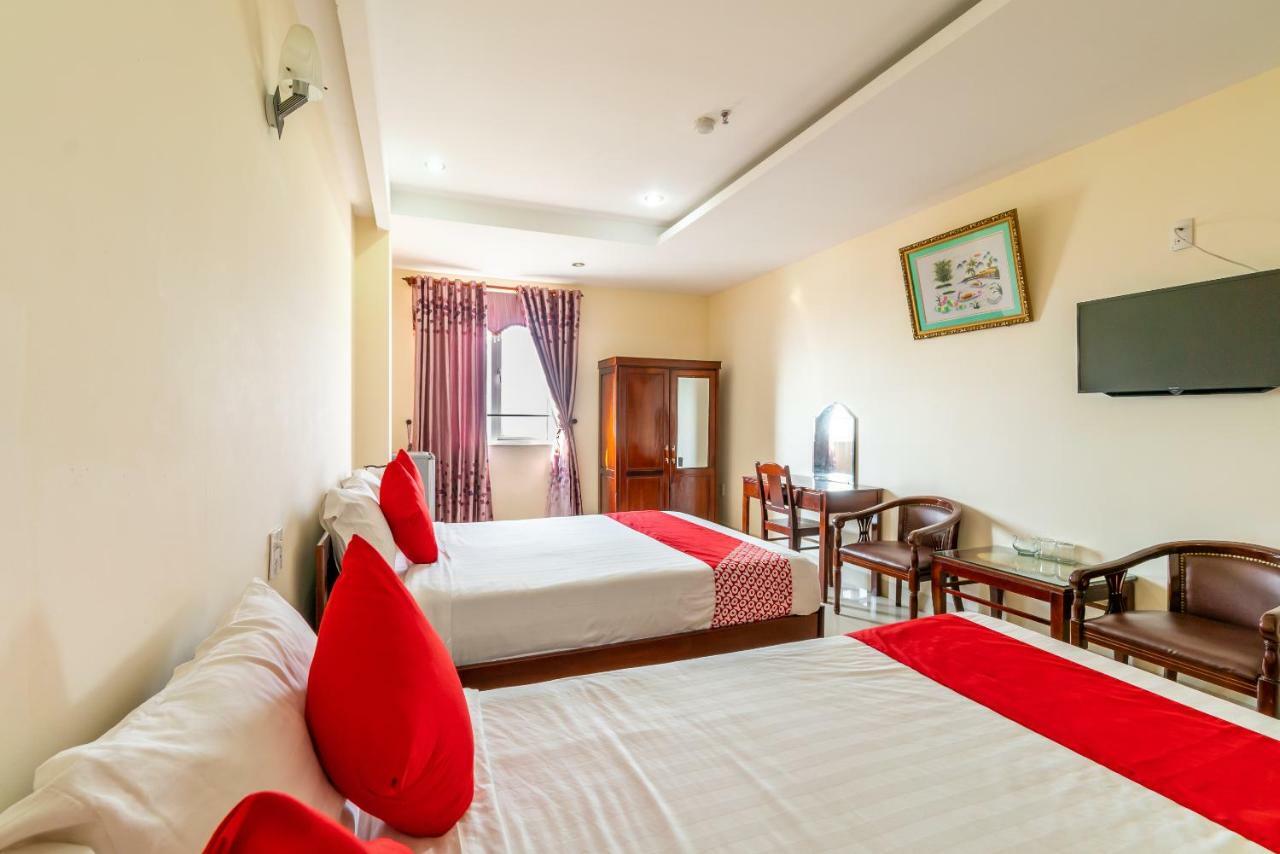 Oyo 375 Hoa Binh Hotel ダナン エクステリア 写真