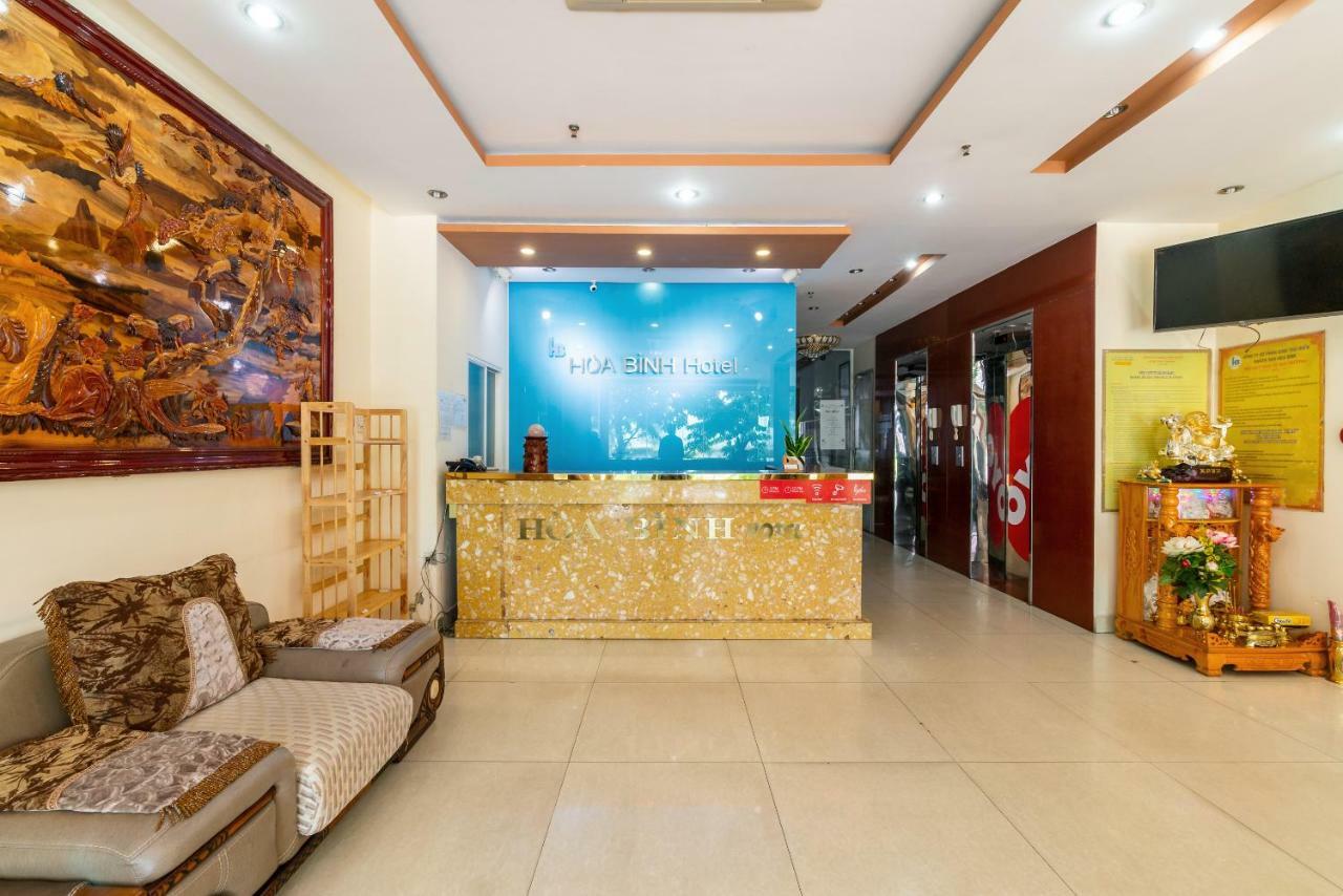 Oyo 375 Hoa Binh Hotel ダナン エクステリア 写真