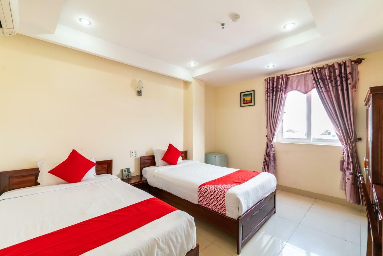 Oyo 375 Hoa Binh Hotel ダナン エクステリア 写真