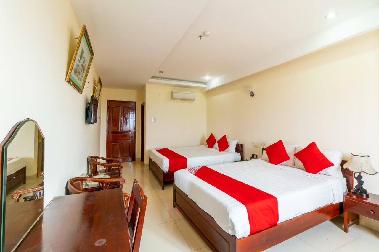 Oyo 375 Hoa Binh Hotel ダナン エクステリア 写真